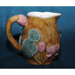 Majolic Water Lilly Serving Pitcher